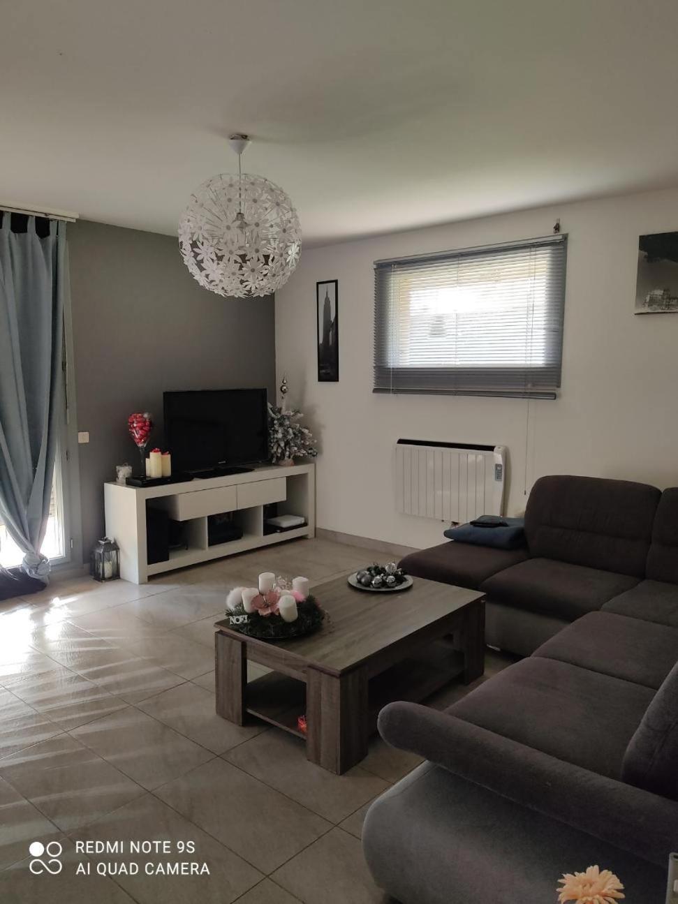 Tres Bel Appartement 3 Pieces + Jardin + Parking Divonne-les-Bains Εξωτερικό φωτογραφία